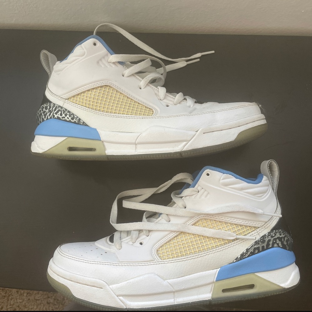 jordan flight 9.5 white legend blue